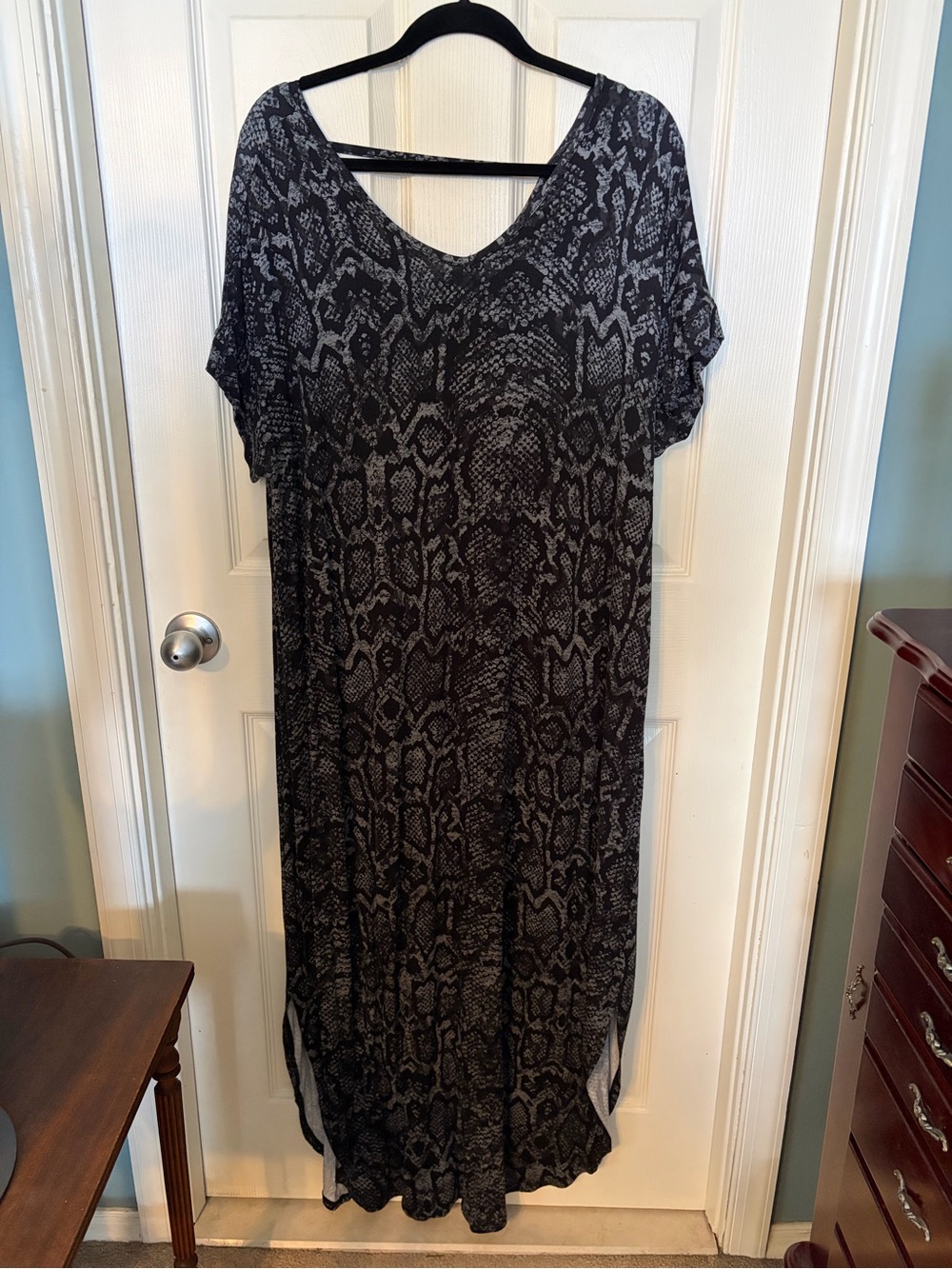 LuLaRoe Macy Black and Gray Snake-Print Short Sleeve Maxi Dress
